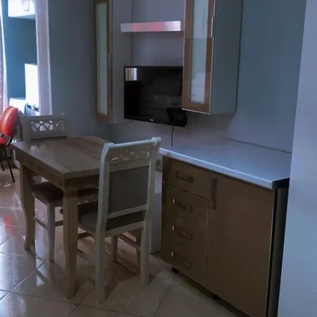 Dream Center * تيرانا