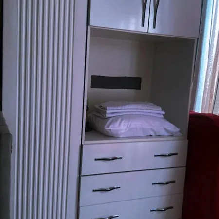 Dream Center Apartamento Tirana